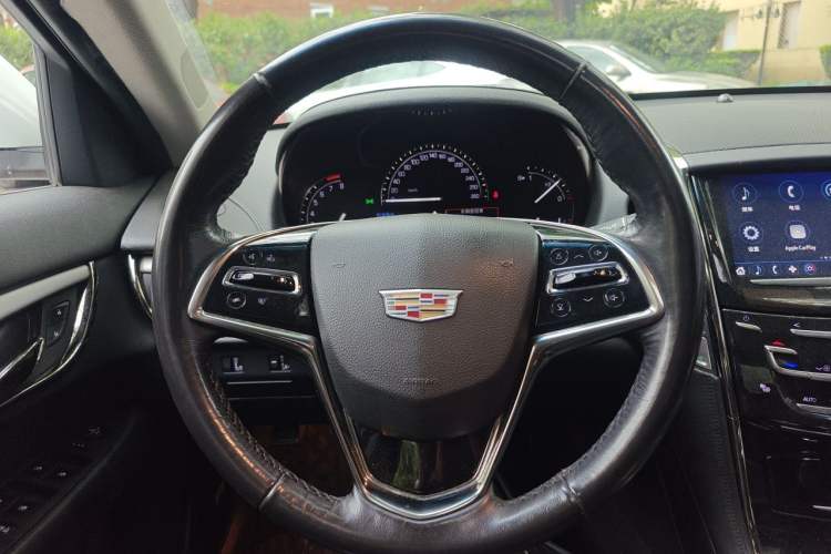 Used Cadillac ATS-L 2017 28T Fashion Edition Steering Wheel