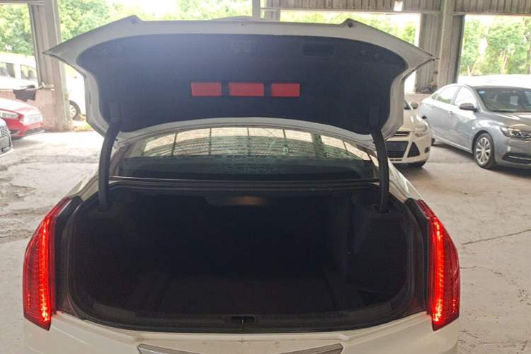Used Cadillac ATS-L 2017 28T Tech Edition Trunk