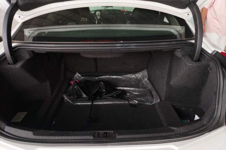 Used Cadillac ATS-L 2017 28T Tech Edition Trunk