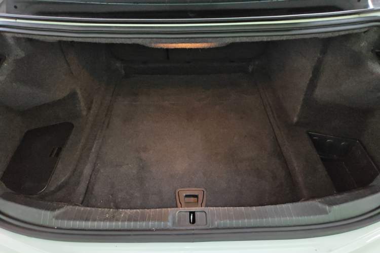 Used Cadillac ATS-L 2017 28T Tech Edition Trunk