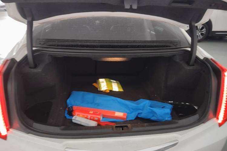 Used Cadillac ATS-L 2017 28T Tech Edition Trunk