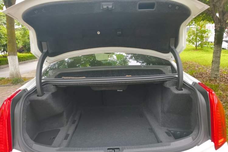 Used Cadillac ATS-L 2017 28T Fashion Edition Trunk