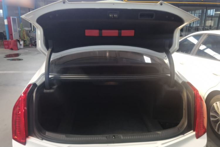 Used Cadillac ATS-L 2017 28T Fashion Edition Trunk
