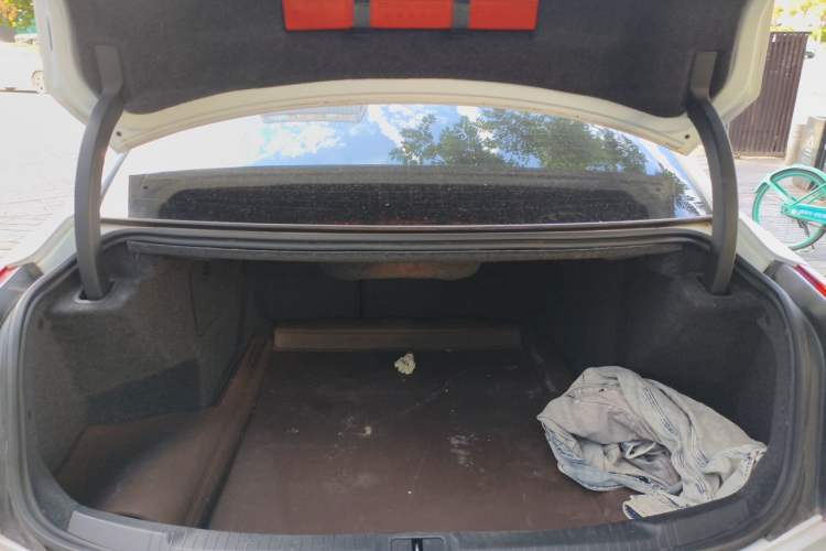 Used Cadillac ATS-L 2017 28T Fashion Edition Trunk