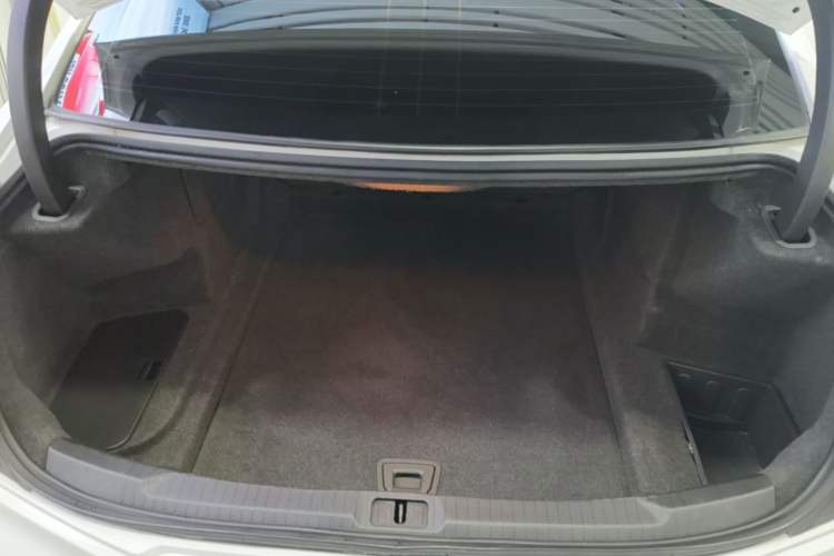 Used Cadillac ATS-L 2017 28T Tech Edition Trunk