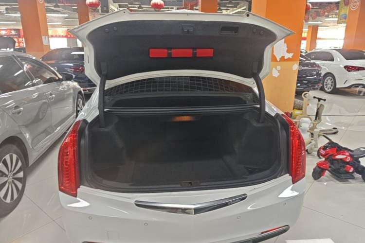 Used Cadillac ATS-L 2017 28T Fashion Edition Trunk