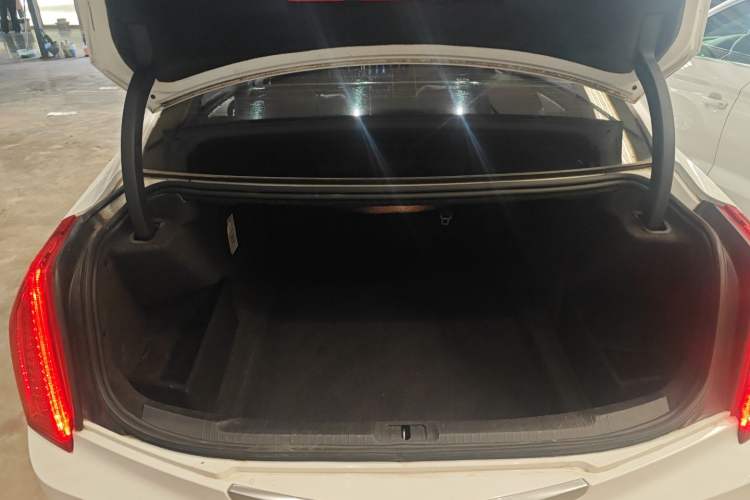 Used Cadillac ATS-L 2017 28T Tech Edition Trunk