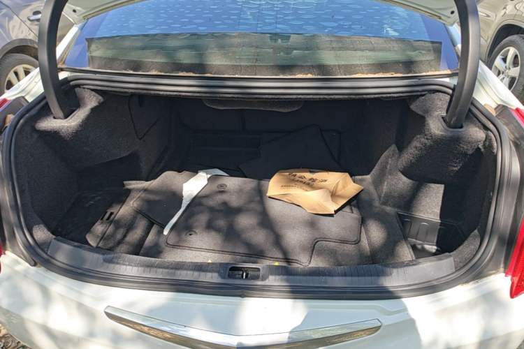Used Cadillac ATS-L 2017 28T Fashion Edition Trunk
