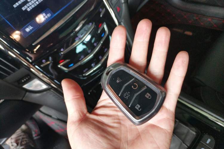 Used Cadillac ATS-L 2017 28T Tech Edition Vehicle Key
