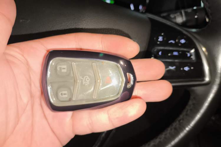 Used Cadillac ATS-L 2017 28T Fashion Edition Vehicle Key