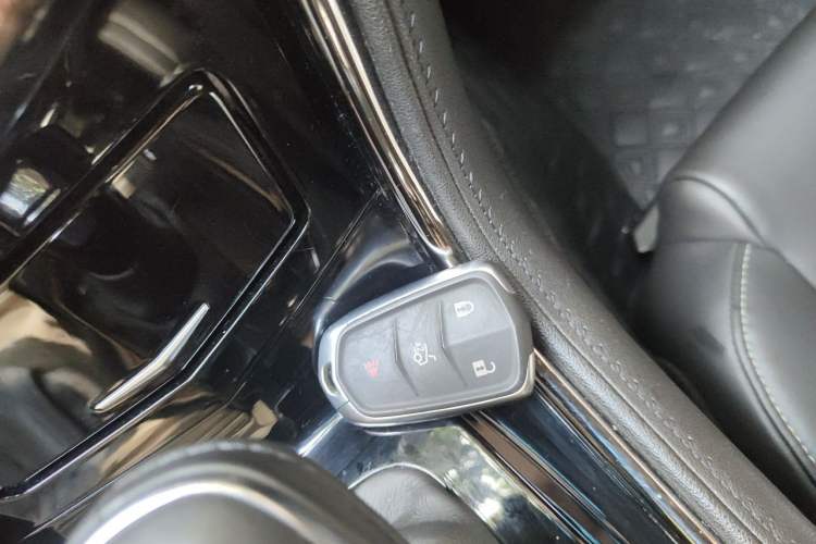 Used Cadillac ATS-L 2017 28T Tech Edition Vehicle Key