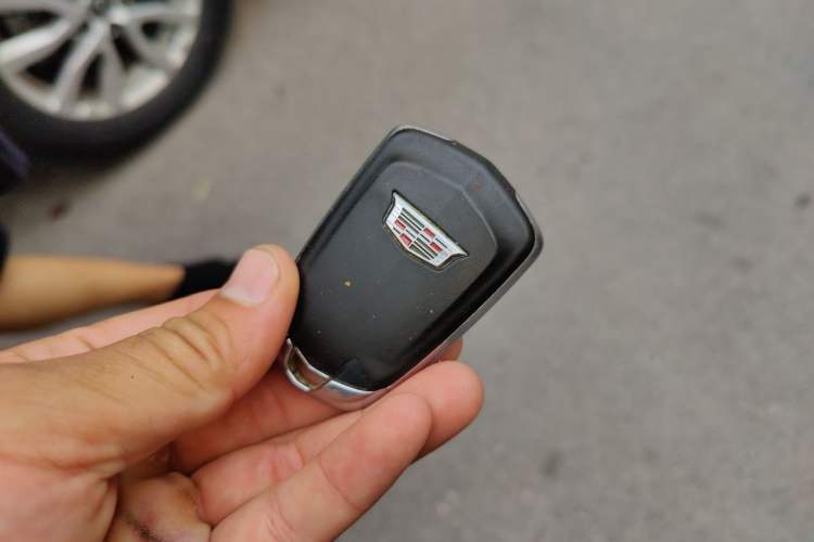 Used Cadillac ATS-L 2017 28T Tech Edition Vehicle Key