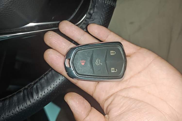 Used Cadillac ATS-L 2017 28T Fashion Edition Vehicle Key