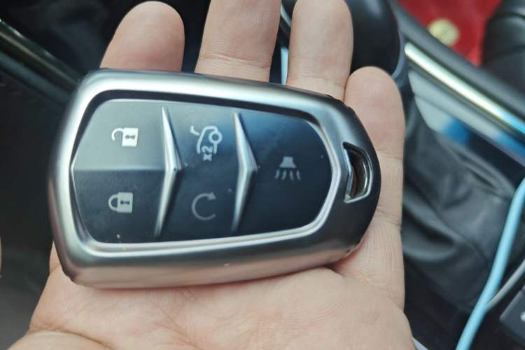 Used Cadillac ATS-L 2017 28T Tech Edition Vehicle Key