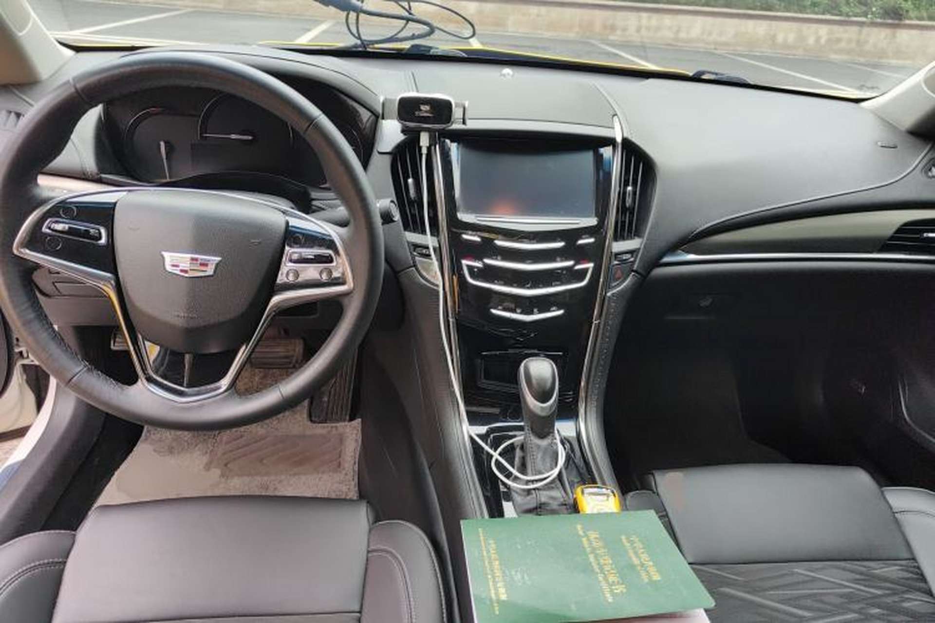 Used Cadillac ATS-L 2017 28T Tech Edition Center Console