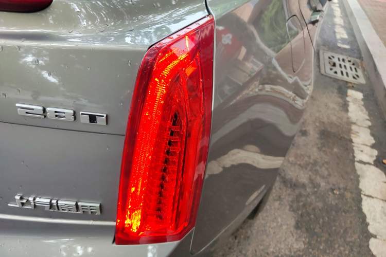Used Cadillac ATS-L 2017 28T Tech Edition Exterior 8