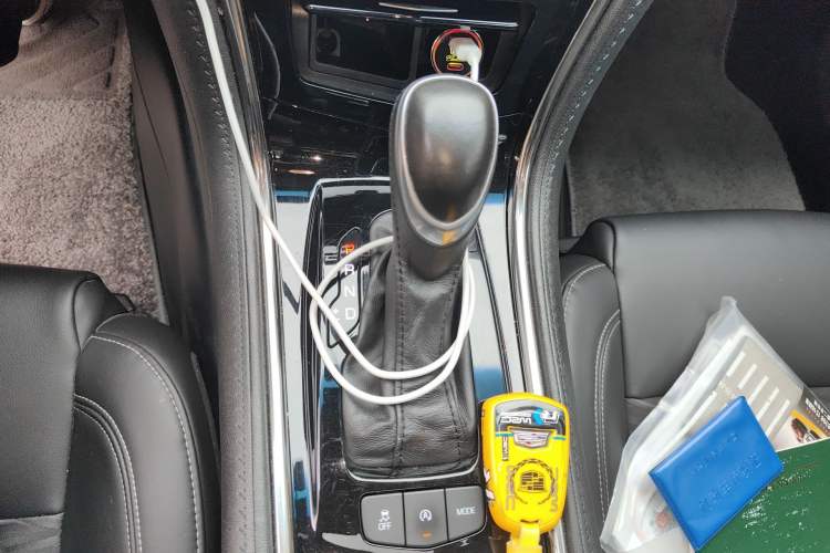 Used Cadillac ATS-L 2017 28T Tech Edition Gear Lever