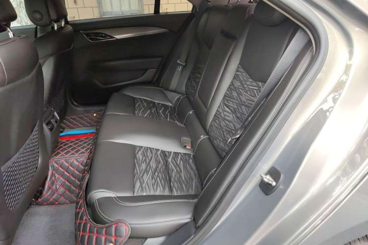 Used Cadillac ATS-L 2017 28T Tech Edition Interior 4
