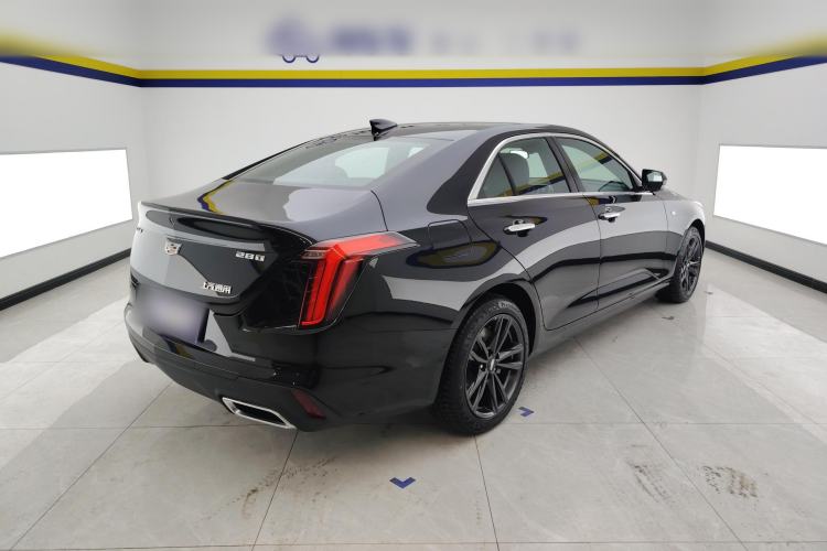 Used Cadillac CT4 2023 28T Luxury Version Rear Right 45 Deg