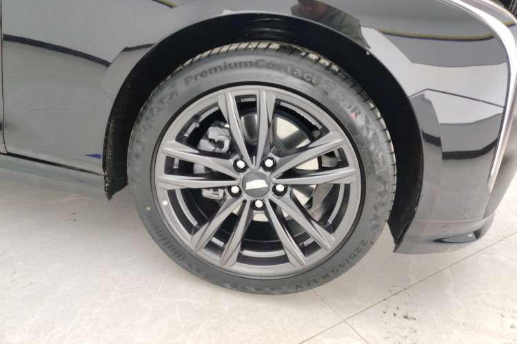 Used Cadillac CT4 2023 28T Luxury Version Right Rear Wheel Hub