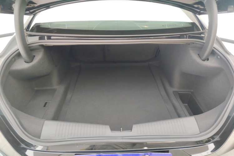 Used Cadillac CT4 2023 28T Luxury Version Trunk