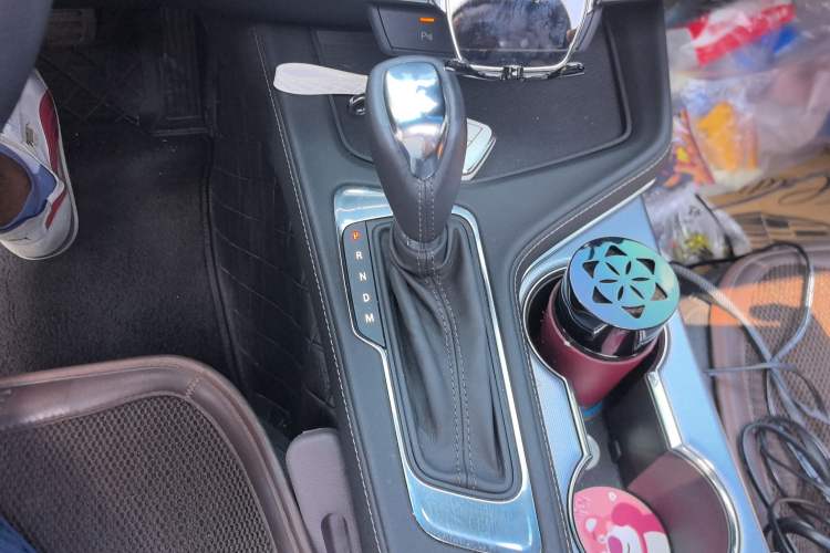Used Cadillac CT4 2023 25T Luxury Model Gear Lever