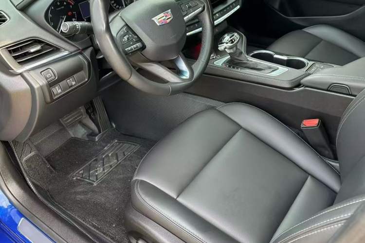 Used Cadillac CT4 2021 28T Fashion Edition Interior 2