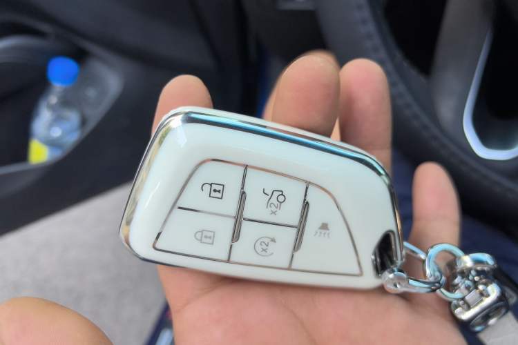 Used Cadillac CT4 2023 25T Luxury Model Vehicle Key