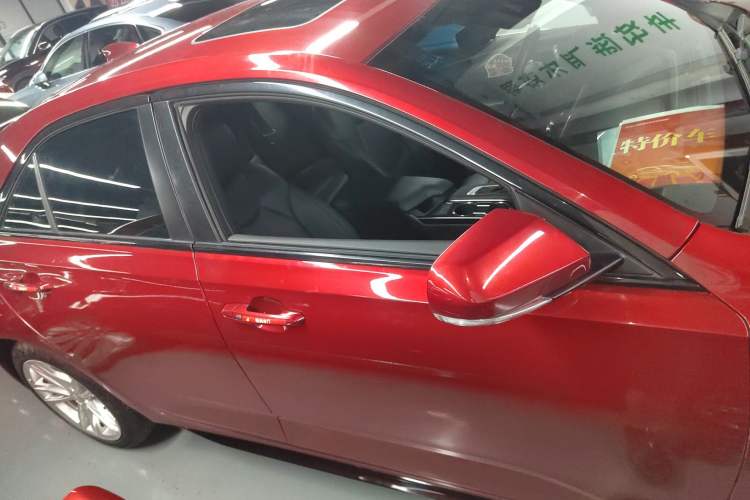 Used Cadillac CT4 2020 28T Fashion Edition Right Side