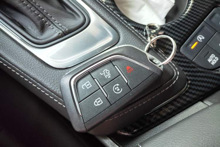 Used Cadillac CT4 2023 25T Fashion Edition Interior 1