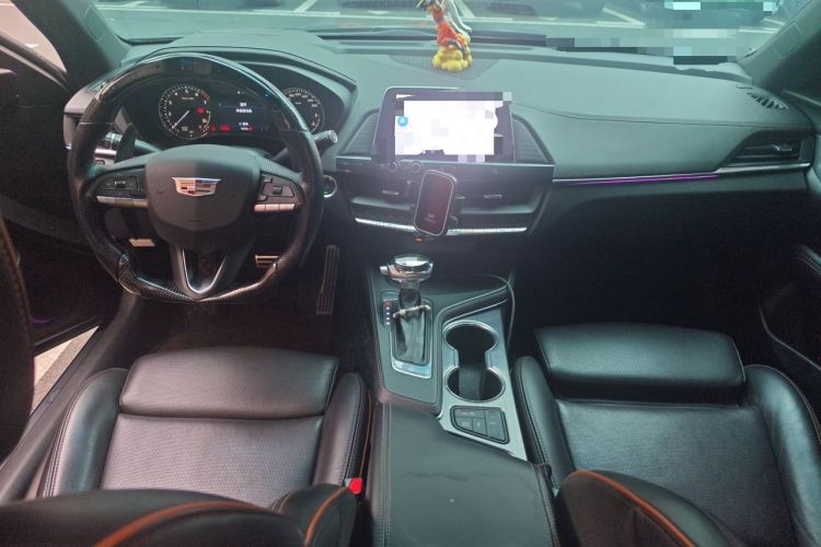 Used Cadillac CT4 2020 28T Elite Edition Center Console