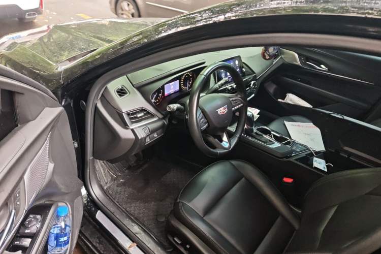 Used Cadillac CT4 2020 28T Fashion Edition Driver Seat