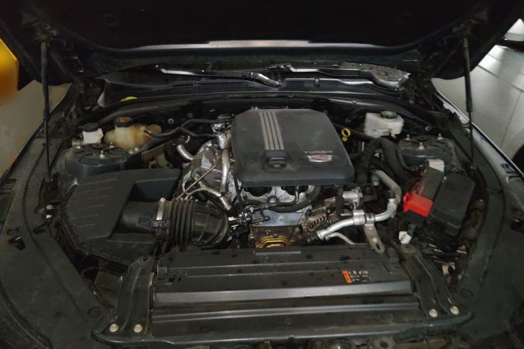 Used Cadillac CT4 2020 28T Elite Edition Engine Bay