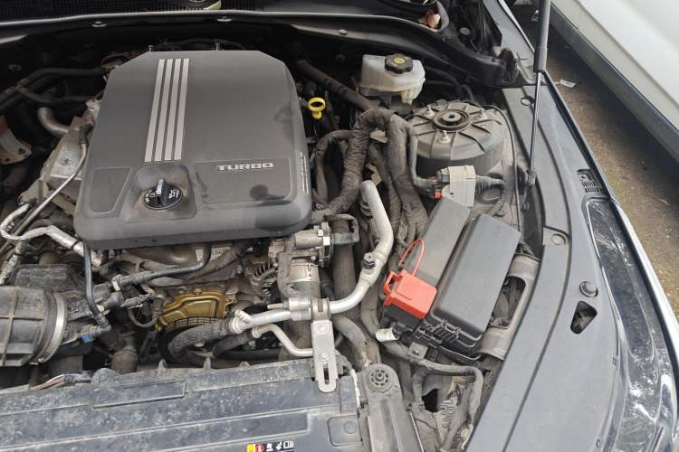 Used Cadillac CT4 2020 28T Fashion Edition Engine Bay Left