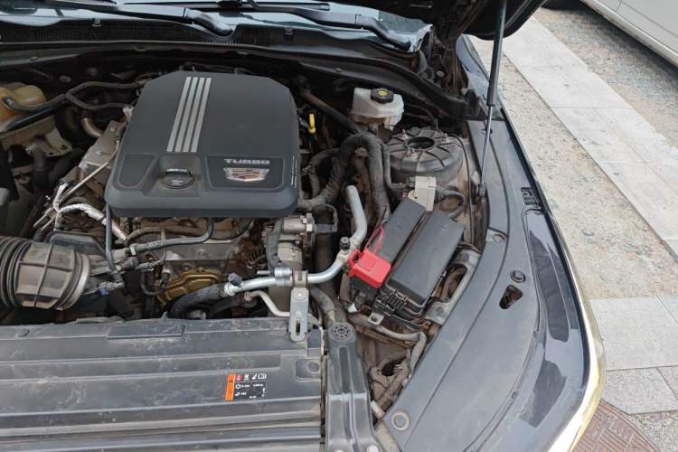 Used Cadillac CT4 2020 28T Fashion Edition Engine Bay Left