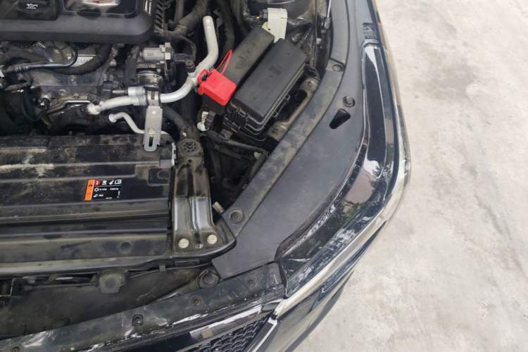 Used Cadillac CT4 2020 28T Elite Edition Engine Bay Left