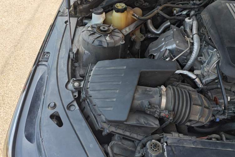 Used Cadillac CT4 2020 28T Elite Edition Engine Bay Right