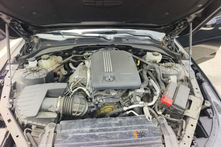 Used Cadillac CT4 2020 28T Elite Edition Engine Bay