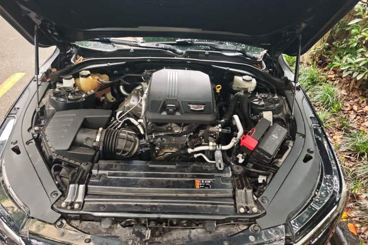 Used Cadillac CT4 2020 28T Fashion Edition Engine Bay