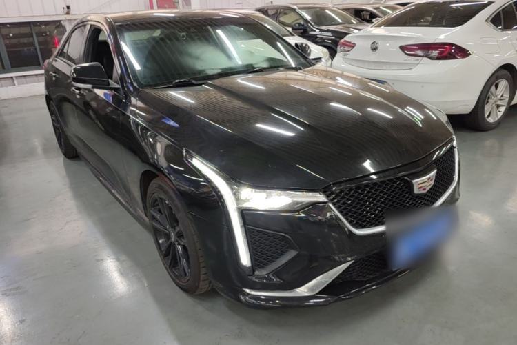 Used Cadillac CT4 2020 28T Fashion Edition Front Right 45 Deg