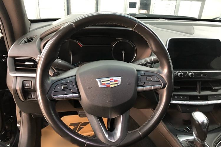 Used Cadillac CT4 2020 28T Fashion Edition Interior 2