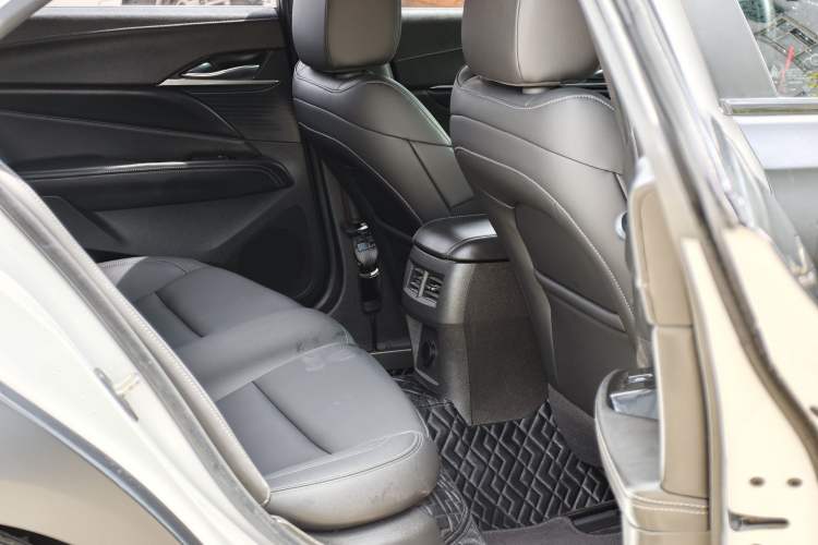 Used Cadillac CT4 2020 28T Fashion Edition Interior 2