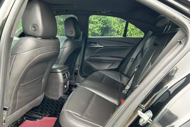 Used Cadillac CT4 2020 28T Fashion Edition Interior 3