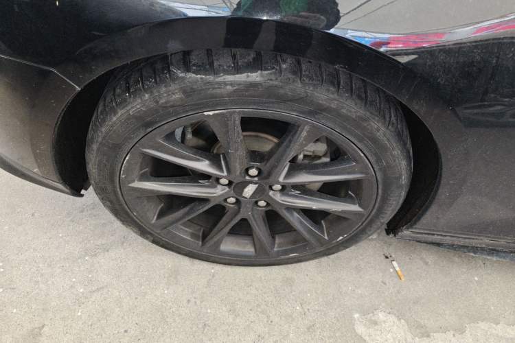 Used Cadillac CT4 2020 28T Elite Edition Left Front Wheel Hub