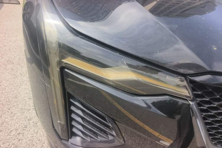 Used Cadillac CT4 2020 28T Elite Edition Right Front Headlight