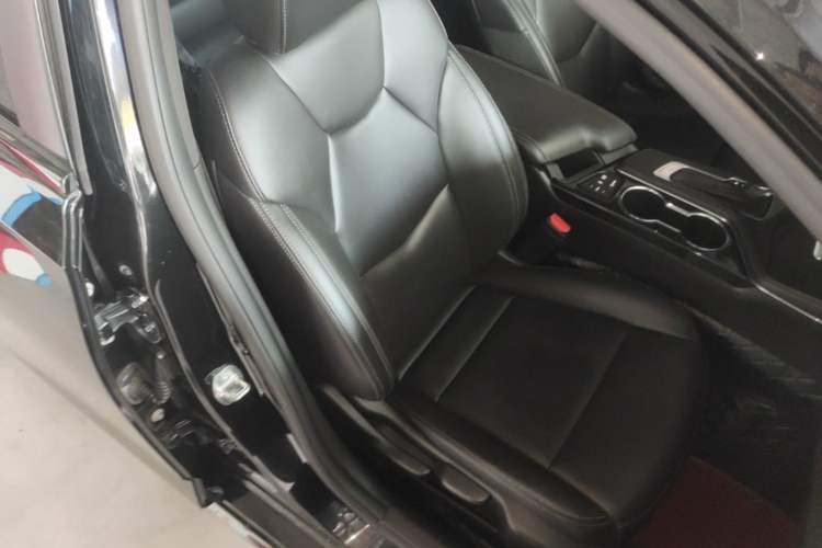 Used Cadillac CT4 2020 28T Fashion Edition Right Front Seat