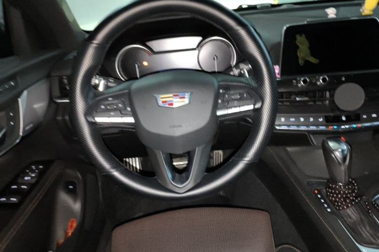 Used Cadillac CT4 2020 28T Elite Edition Steering Wheel