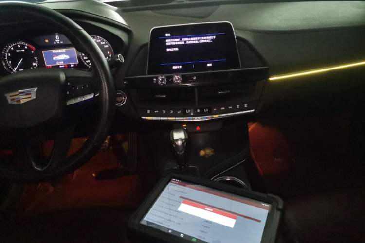 Used Cadillac CT4 2020 28T Elite Edition Audio And AC Panel