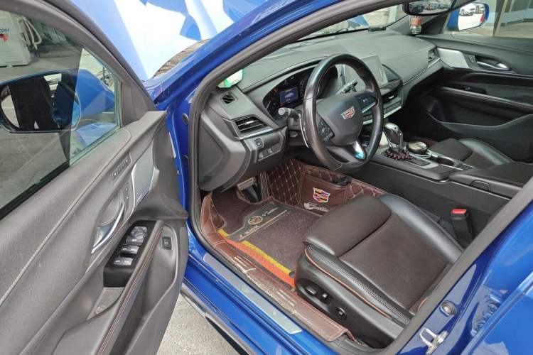 Used Cadillac CT4 2020 28T Elite Edition Driver Seat