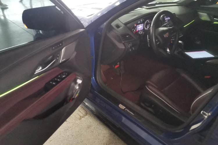 Used Cadillac CT4 2020 28T Elite Edition Driver Seat